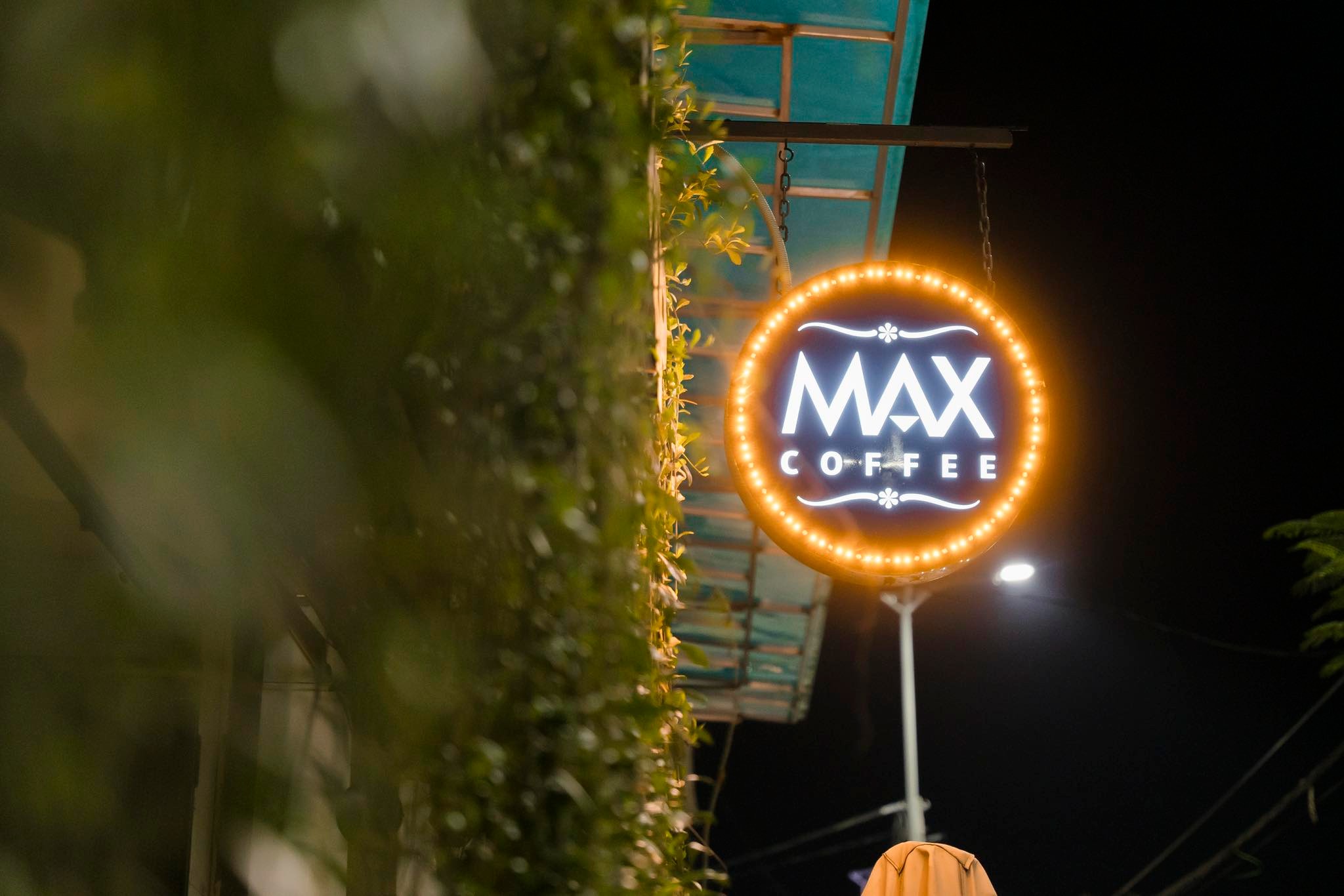 Max Beer & Cafe